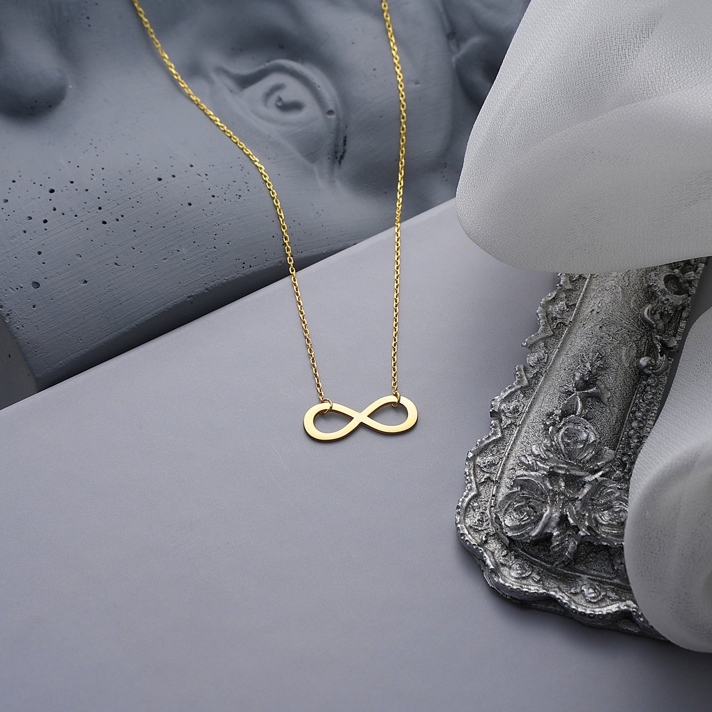 Engravable Infinity Necklace Model 1