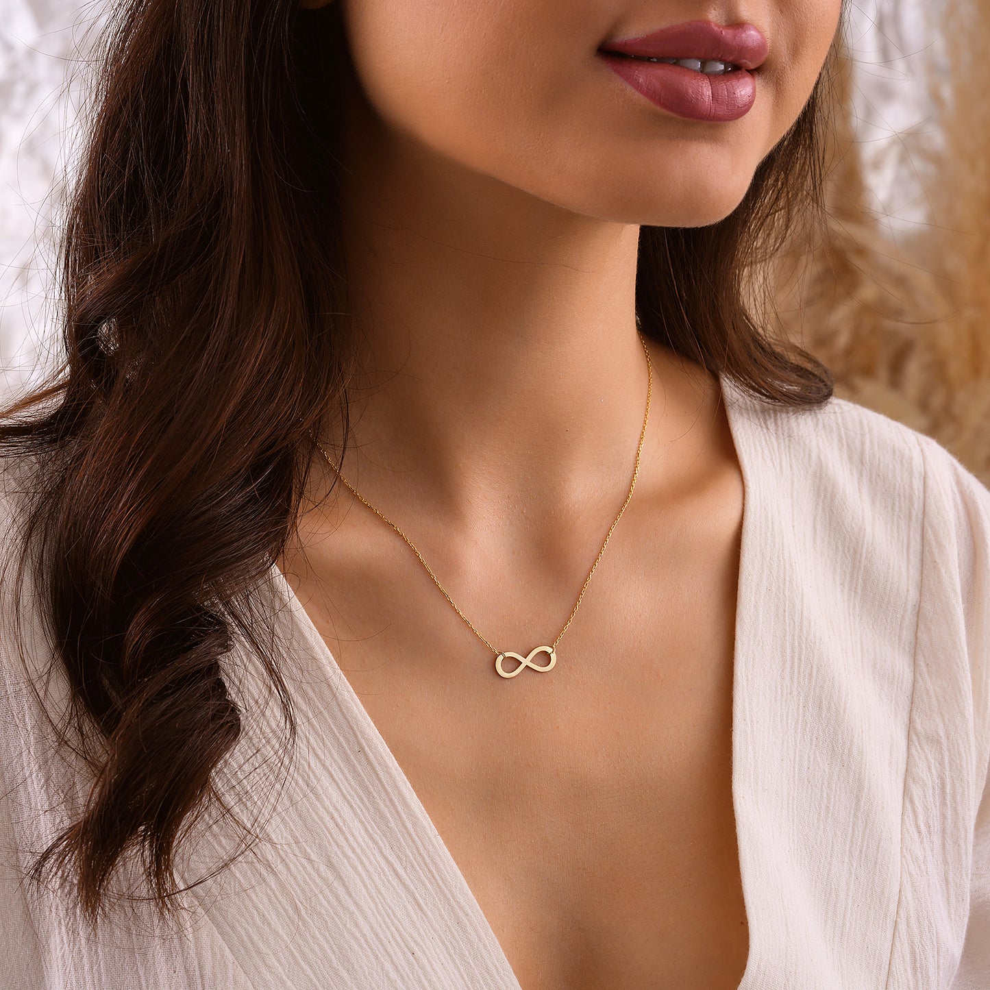 Engravable Infinity Necklace Model 1